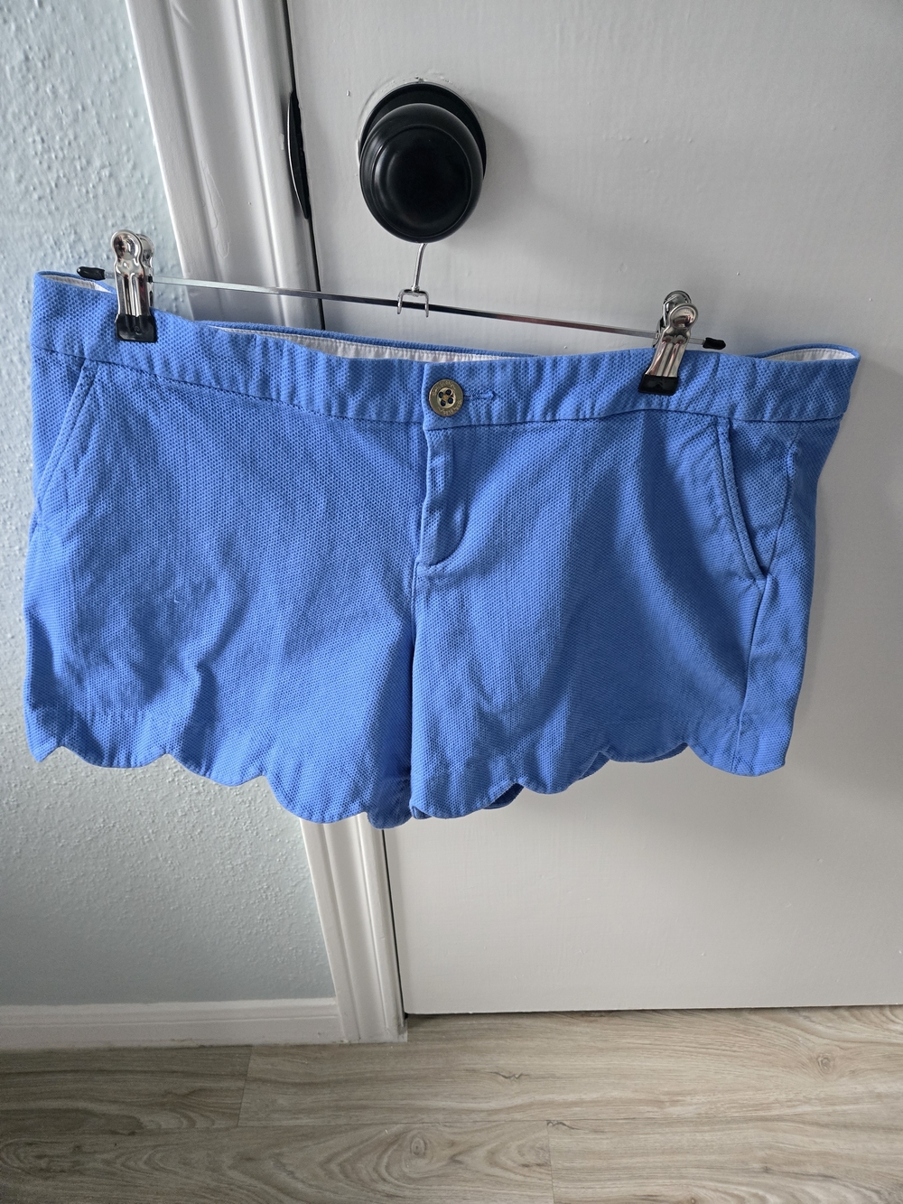 Lilly Pulitzer Buttercup Blue Scalloped High-Waist Shorts. Hard To Find Color!